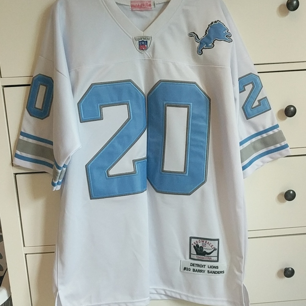 Mitchell and Ness Throwback Barry Sanders Jersey